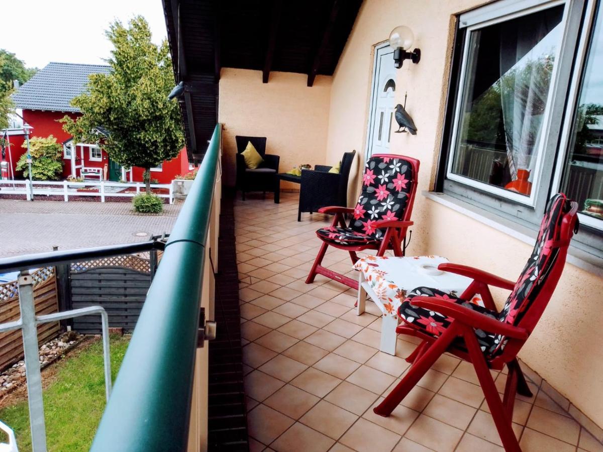 Apartamento Haus Heidrun Dolgesheim Exterior foto